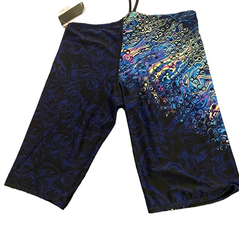 Tyr Performance Shorts NWT - Picture 6 of 7
